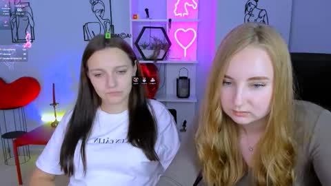 fiona online show from 09/10/25, 01:55