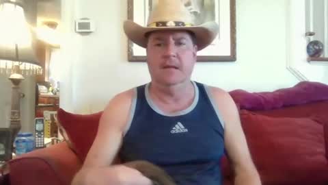 Snapshot of fairmount31 chatting on 11/04/25, 06:40 fairmount31 online show from 11/04/25, 06:40