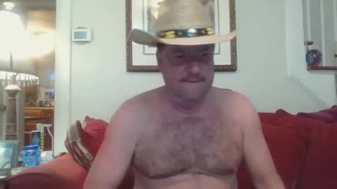 Snapshot of fairmount31 chatting on 11/09/25, 11:30 fairmount31 online show from 11/09/25, 11:30