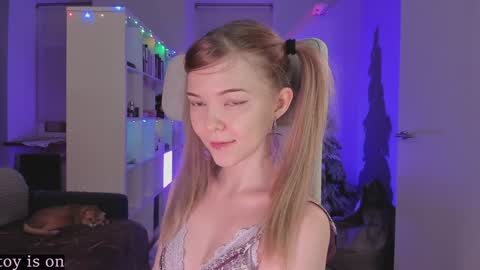 fairy_casey online show from 12/15/24, 10:37