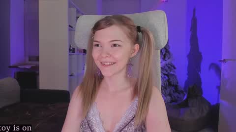 fairy_casey online show from 12/16/24, 01:42