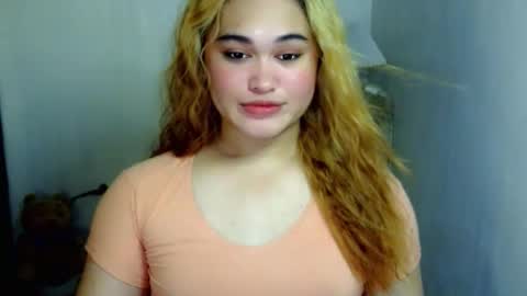 Snapshot of fairy_cuddle chatting on 04/08/26, 02:33 call me shanaia online show from 04/08/26, 02:33