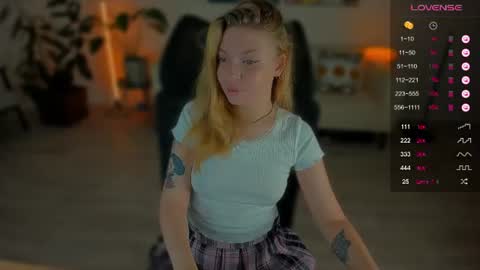 fairy_lele online show from 06/18/26, 02:23