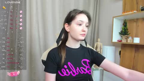 Kate online show from 01/26/25, 01:47