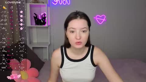 Kate online show from 10/13/25, 12:32