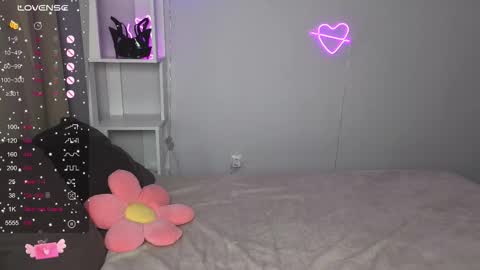 Kate online show from 10/14/25, 11:49