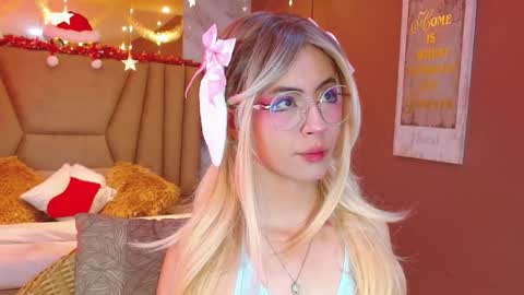 Snapshot of fairy_sweet_ chatting on 12/16/25, 08:47 FAIRY online show from 12/16/25, 08:47