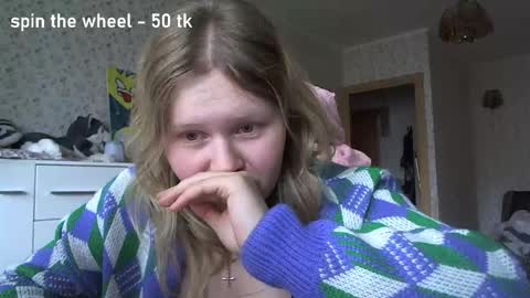 Snapshot of fairydreams_ chatting on 11/12/25, 11:10 Arisha online show from 11/12/25, 11:10