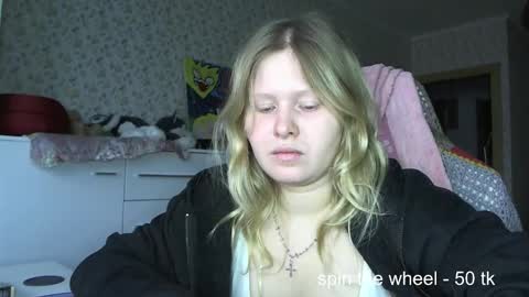 Snapshot of fairydreams_ chatting on 11/20/25, 11:54 Arisha online show from 11/20/25, 11:54