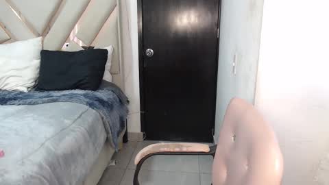 fairylatin online show from 09/26/25, 10:36