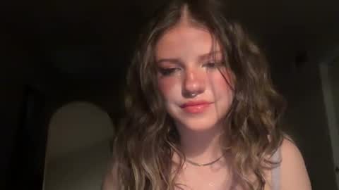 fairyyy653 online show from 01/28/25, 08:47