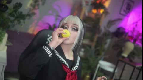 faith_chan online show from 11/16/25, 01:22