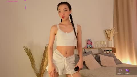 My name is Milisa  online show from 05/25/26, 08:20