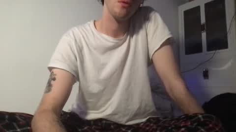 Snapshot of fakenshitbrah chatting on 09/18/25, 07:05 fakenshitbrah online show from 09/18/25, 07:05