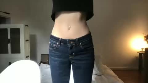 Haydee online show from 10/18/25, 06:52