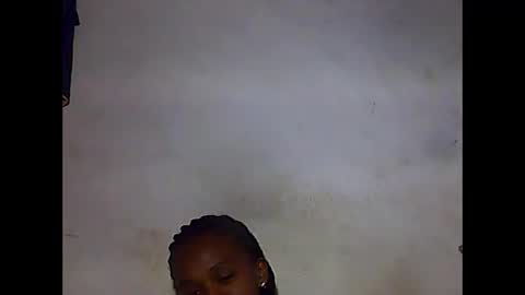 Snapshot of falielyse chatting on 10/07/25, 05:10 falielyse online show from 10/07/25, 05:10