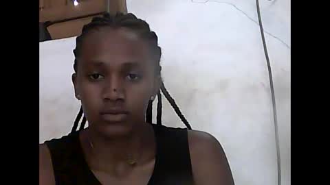 Snapshot of falielyse chatting on 10/11/25, 10:14 falielyse online show from 10/11/25, 10:14