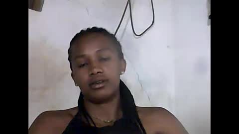 Snapshot of falielyse chatting on 10/12/25, 05:12 falielyse online show from 10/12/25, 05:12