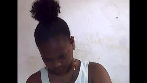 Snapshot of falielyse chatting on 11/10/25, 10:58 falielyse online show from 11/10/25, 10:58