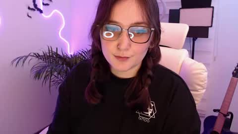 Snapshot of fallenag__ chatting on 05/31/26, 01:03 OF fallenag 1 online show from 05/31/26, 01:03