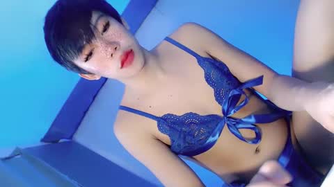 Ivy Lauren online show from 01/30/25, 04:27