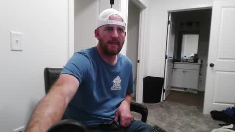 Snapshot of fallout76552 chatting on 10/23/25, 05:40 Daddy online show from 10/23/25, 05:40