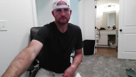 Snapshot of fallout76552 chatting on 10/26/25, 04:02 Daddy online show from 10/26/25, 04:02