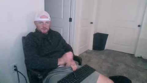 Snapshot of fallout7657 chatting on 10/31/25, 06:03 Daddy online show from 10/31/25, 06:03