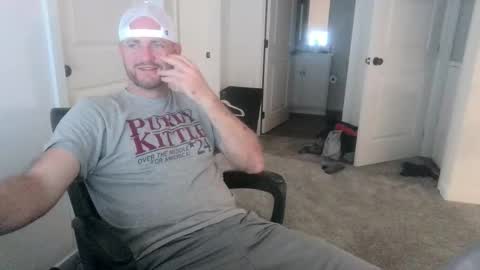 Snapshot of fallout7657 chatting on 11/02/25, 04:26 Daddy online show from 11/02/25, 04:26