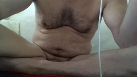 Snapshot of falushp chatting on 02/05/25, 08:43 falushp online show from 02/05/25, 08:43