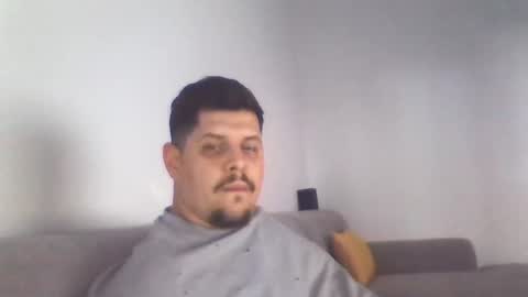 Snapshot of famousboy1 chatting on 06/03/26, 04:12 YoungChris online show from 06/03/26, 04:12