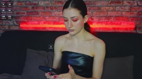 Snapshot of fancymeee chatting on 03/26/26, 10:21 fancymeee online show from 03/26/26, 10:21