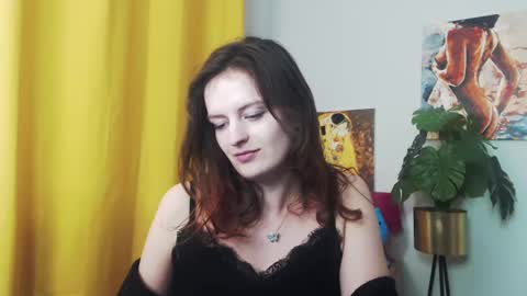 Nadine online show from 12/10/24, 12:38