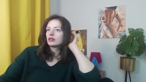 Nadine online show from 12/03/25, 05:59