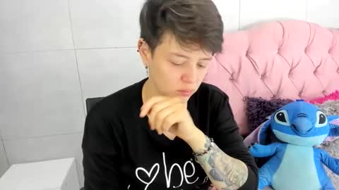 FANNY online show from 11/05/25, 03:45