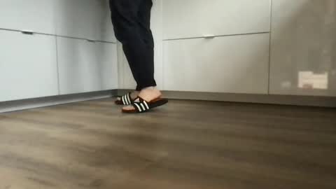 Alex online show from 10/15/25, 08:25