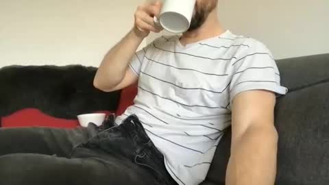 Alex online show from 11/06/25, 12:06