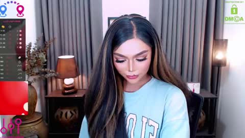 Snapshot of fantacyoflove chatting on 01/28/25, 02:32 YASI online show from 01/28/25, 02:32