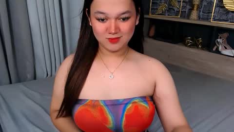 Snapshot of fantasia_hilton chatting on 11/16/25, 07:19 fantasia_hilton online show from 11/16/25, 07:19