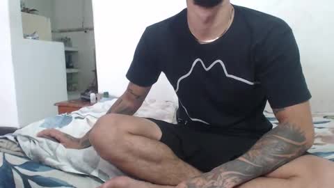 Snapshot of fantasieshotcouple chatting on 10/08/25, 06:05 fantasieshotcouple online show from 10/08/25, 06:05