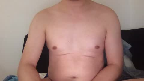 Snapshot of fantasticbake1 chatting on 09/18/25, 02:19 fantasticbake1 online show from 09/18/25, 02:19