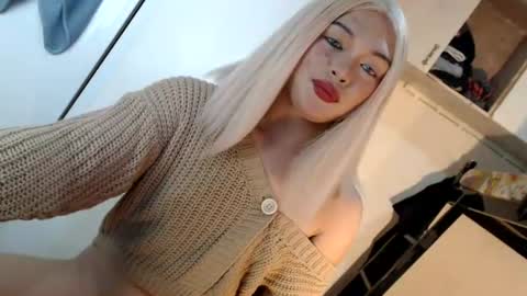 DANIELLA - DONT FORGET TO GIVE ME A THUMBSU UP online show from 07/25/26, 11:02