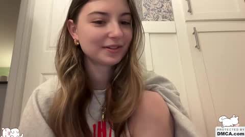Snapshot of fantasyella chatting on 10/06/25, 11:57 Ella online show from 10/06/25, 11:57