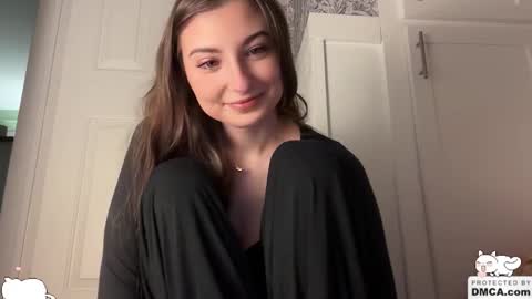 Snapshot of fantasyella chatting on 02/05/26, 04:50 Ella online show from 02/05/26, 04:50
