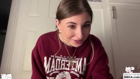 Snapshot of fantasyella chatting on 02/20/26, 05:04 Ella online show from 02/20/26, 05:04