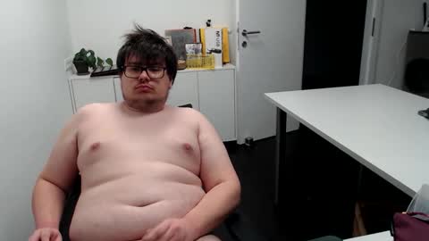 Snapshot of fap_n_play chatting on 11/01/25, 12:23 Cardi online show from 11/01/25, 12:23