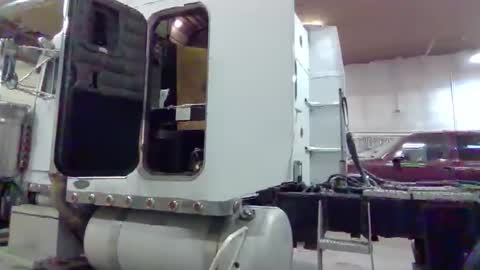 Snapshot of farmboy4720 chatting on 11/03/25, 11:44 farmboy4720 online show from 11/03/25, 11:44