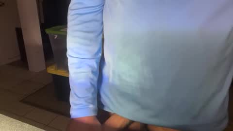 farmercock738287 online show from 04/28/26, 03:00