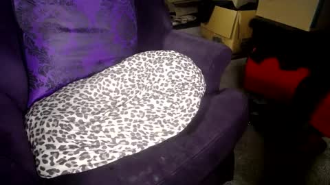 Farrah online show from 02/27/25, 03:37