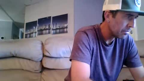 Snapshot of fat_dick_brian chatting on 04/15/26, 05:09 FATdickBOY online show from 04/15/26, 05:09